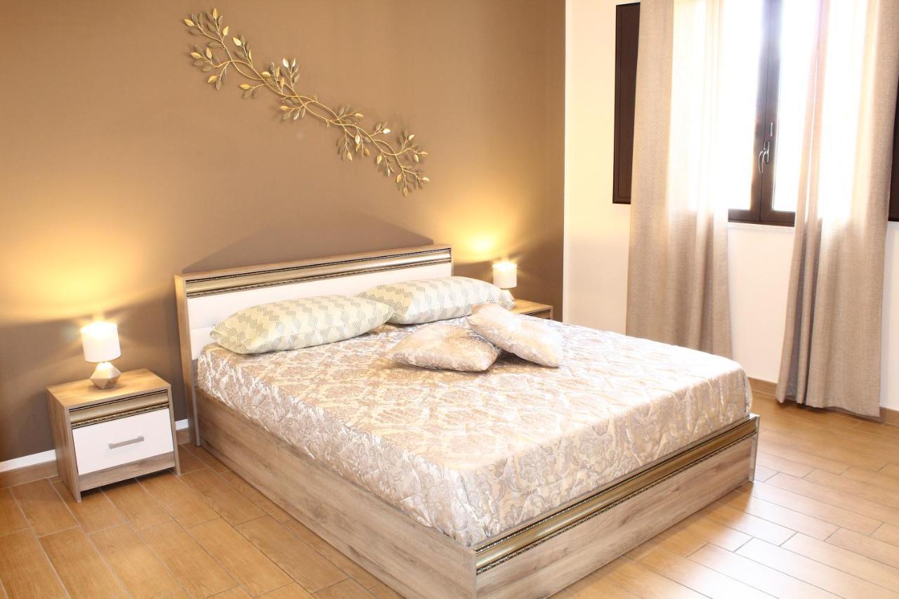 Marchele Villa Carini